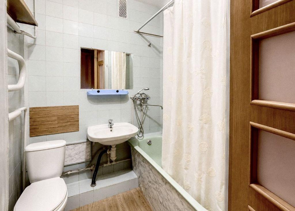 Продажа 1-комнатной квартиры 32 м², Евгения Гребенки ул.