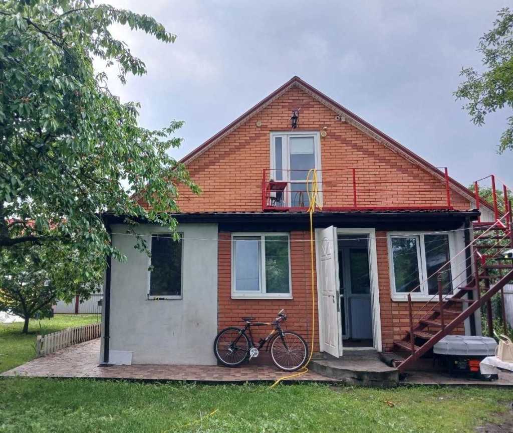 Продажа дома 135.6 м², Звязківців, 2
