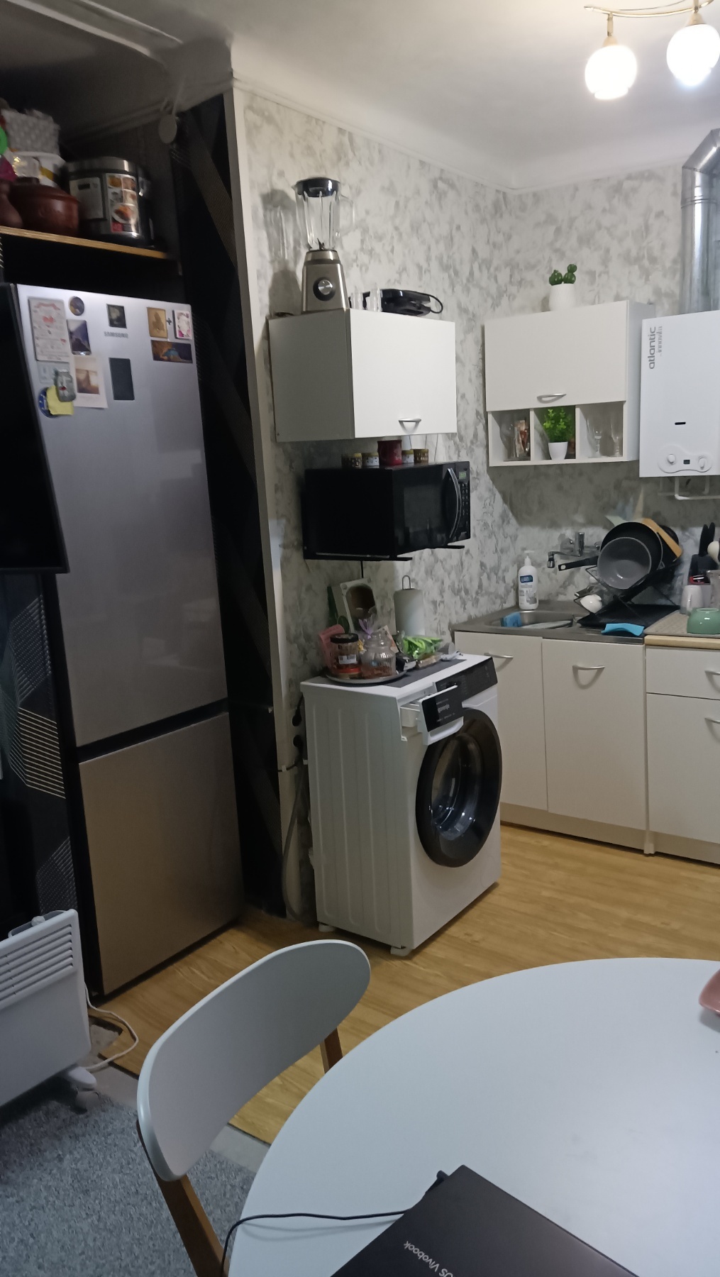 Продаж 2-кімнатної квартири 46 м², Коломийський пров., 18