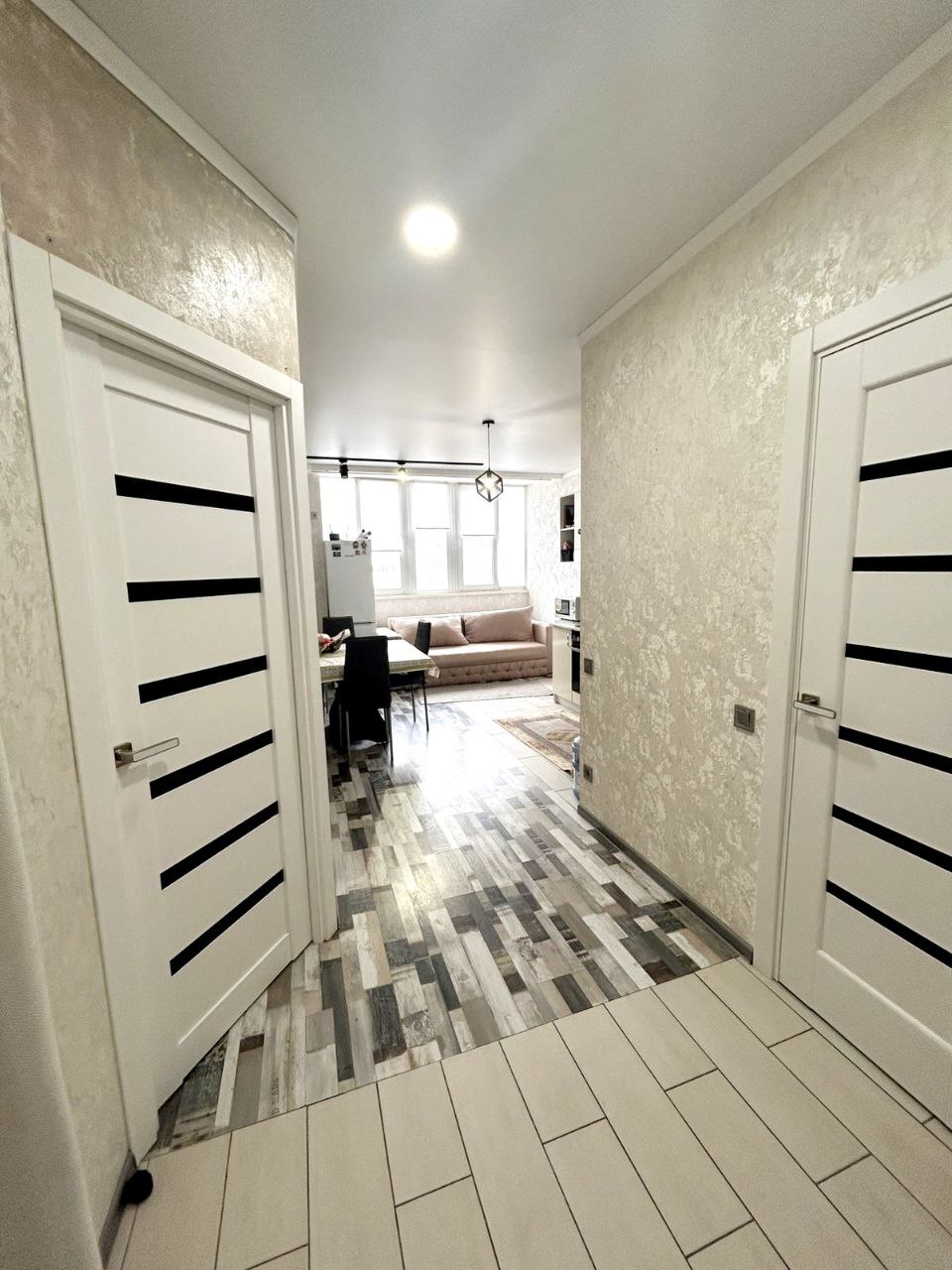 Продажа 1-комнатной квартиры 45 м², Академика Королева ул.
