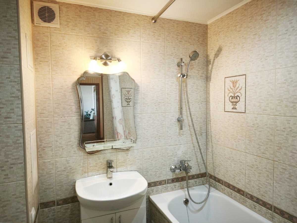Продаж 2-кімнатної квартири 48 м², Митрополита Андрея Шептицького вул., 24