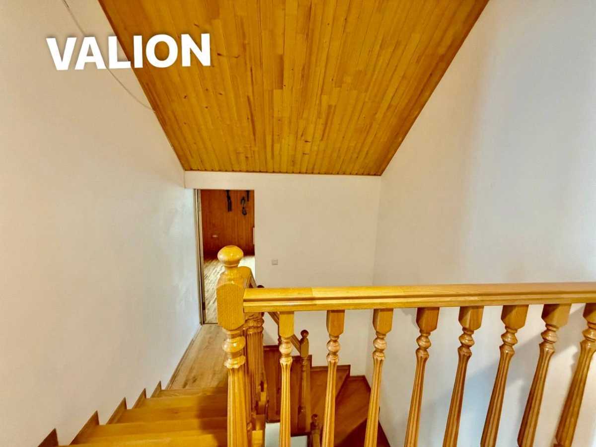 Продажа дома 205 м², Лісна
