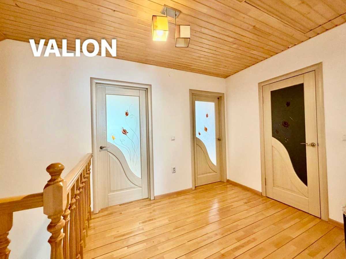 Продажа дома 205 м², Лісна