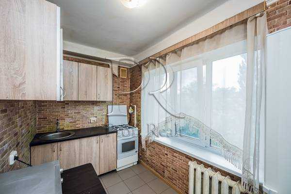 Продаж 2-кімнатної квартири 46 м², Перемоги просп., 88/2