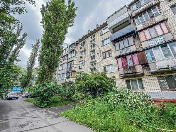 Продаж 2-кімнатної квартири 46 м², Перемоги просп., 88/2
