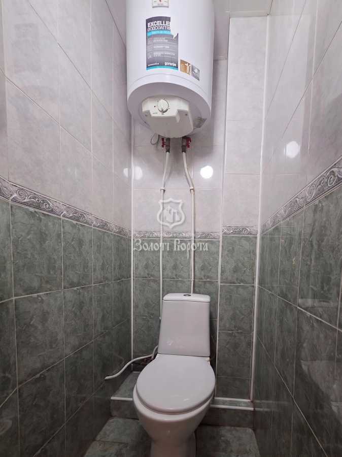 Продаж 3-кімнатної квартири 70 м², Героїв Дніпра вул., 36Б