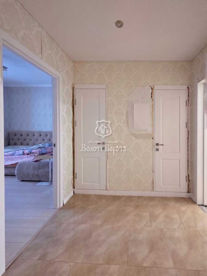 Продаж 3-кімнатної квартири 70 м², Героїв Дніпра вул., 36Б
