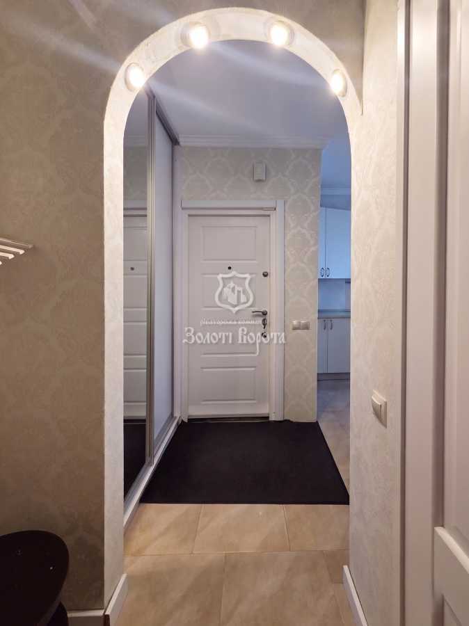 Продаж 3-кімнатної квартири 70 м², Героїв Дніпра вул., 36Б