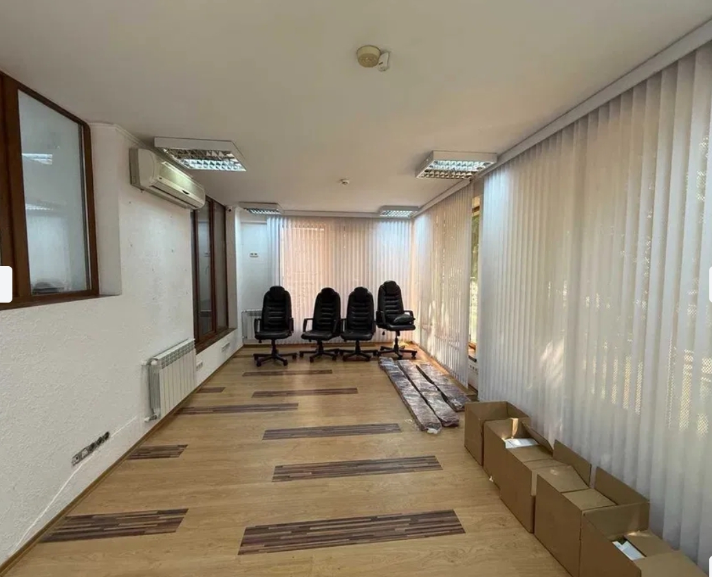 Аренда офиса 142 м², Ивана и Юрия Лип ул.