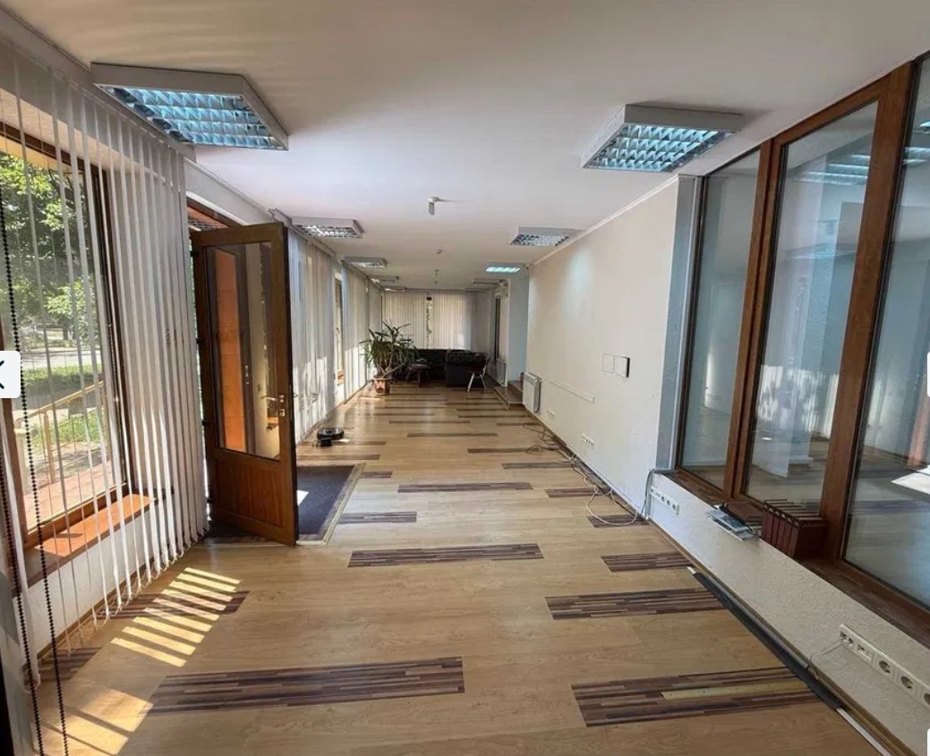 Аренда офиса 142 м², Ивана и Юрия Лип ул.