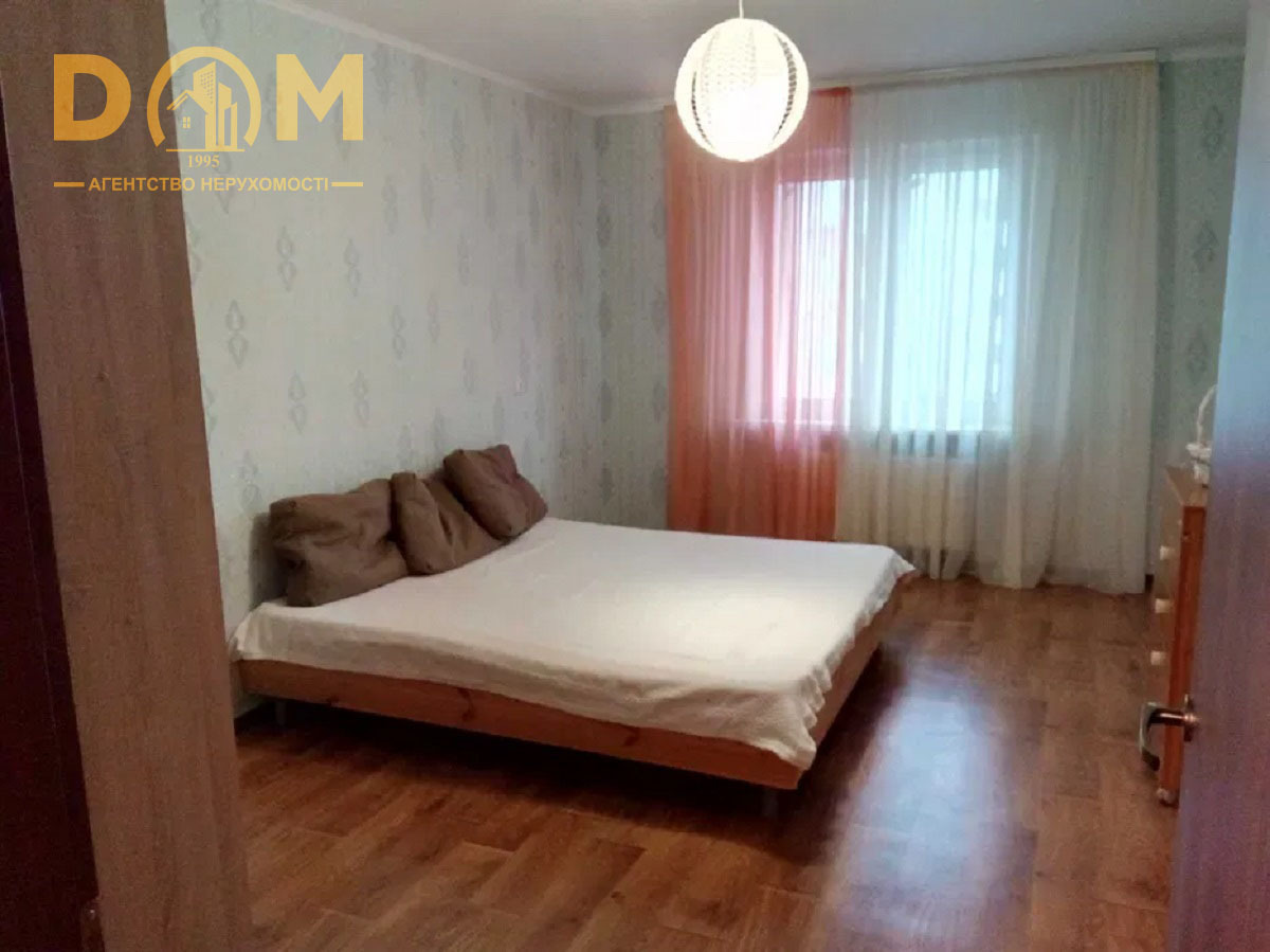 Продажа 3-комнатной квартиры 96 м², Сергея Данченко ул., 1