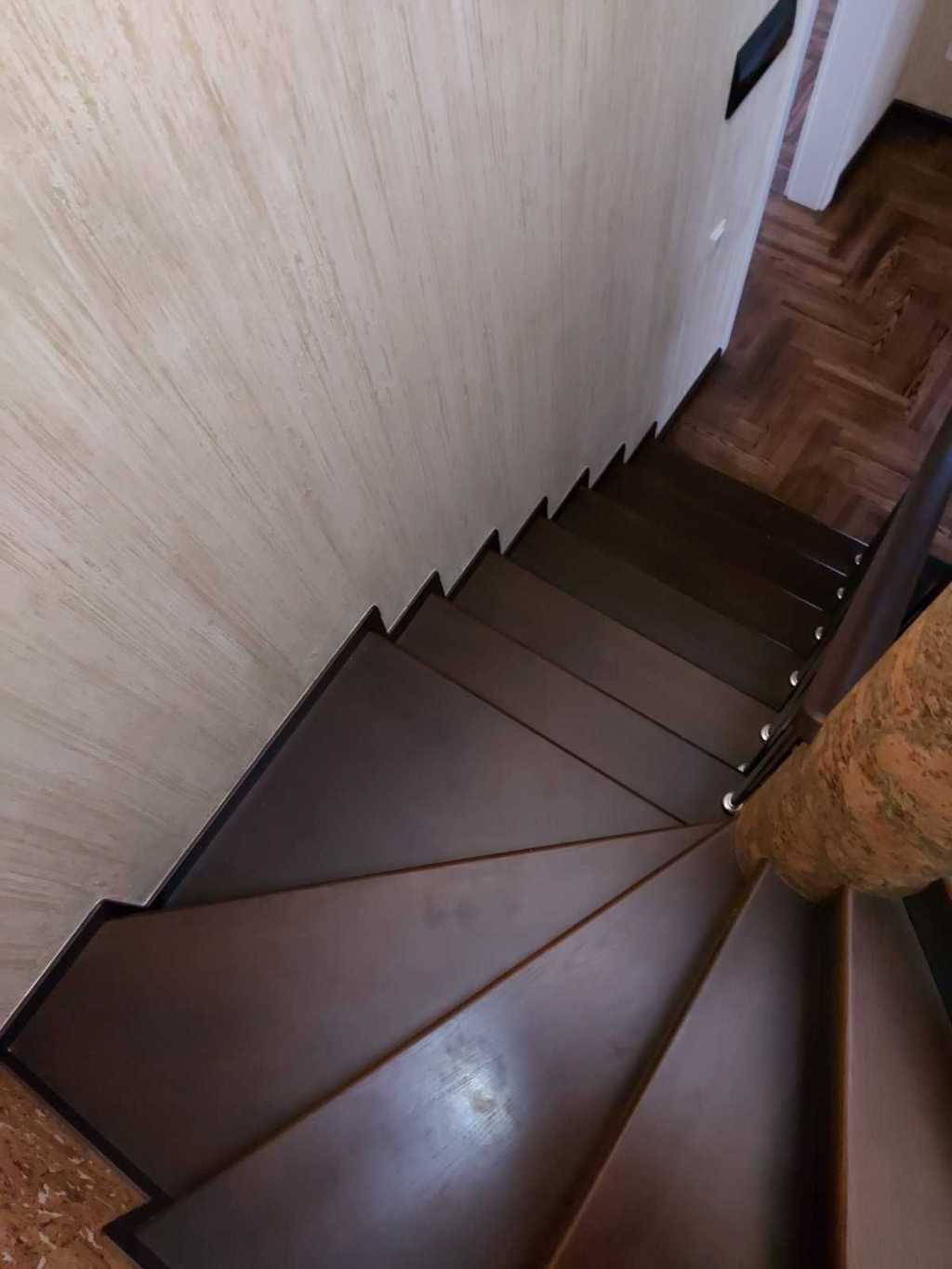 Продажа 5-комнатной квартиры 319 м², Стеценко ул., 80