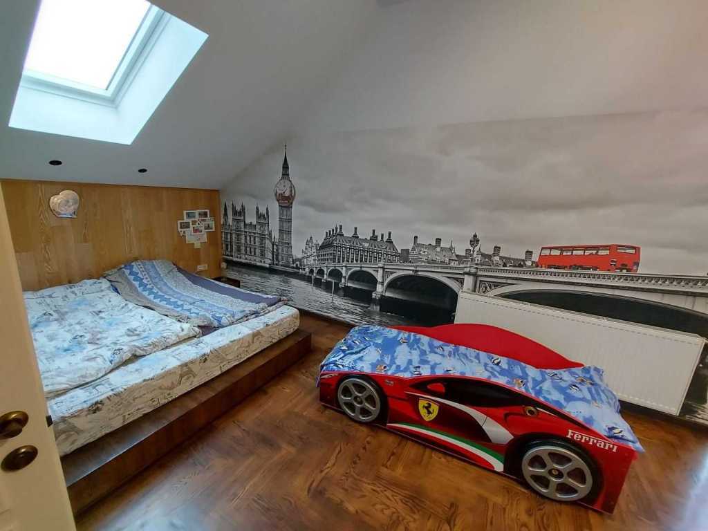 Продажа 5-комнатной квартиры 319 м², Стеценко ул., 80