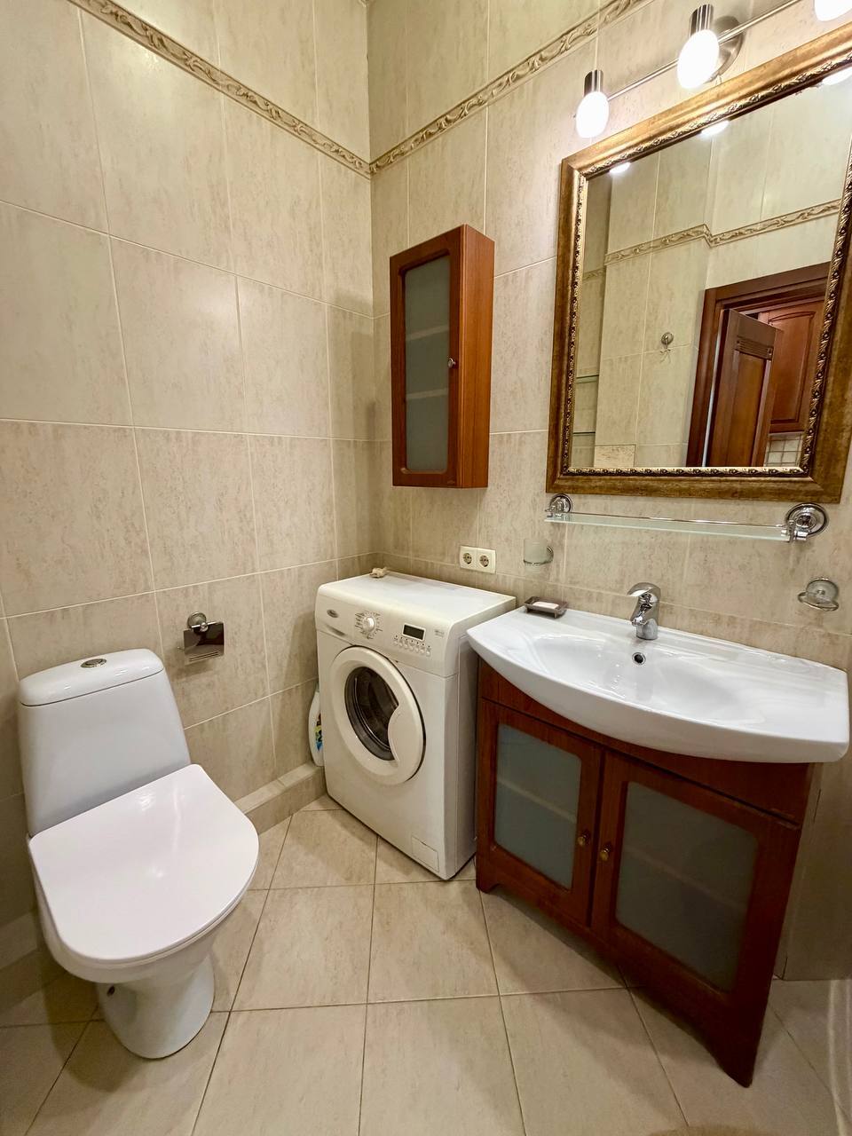 Оренда 2-кімнатної квартири 57 м², Святослава Хороброго вул.