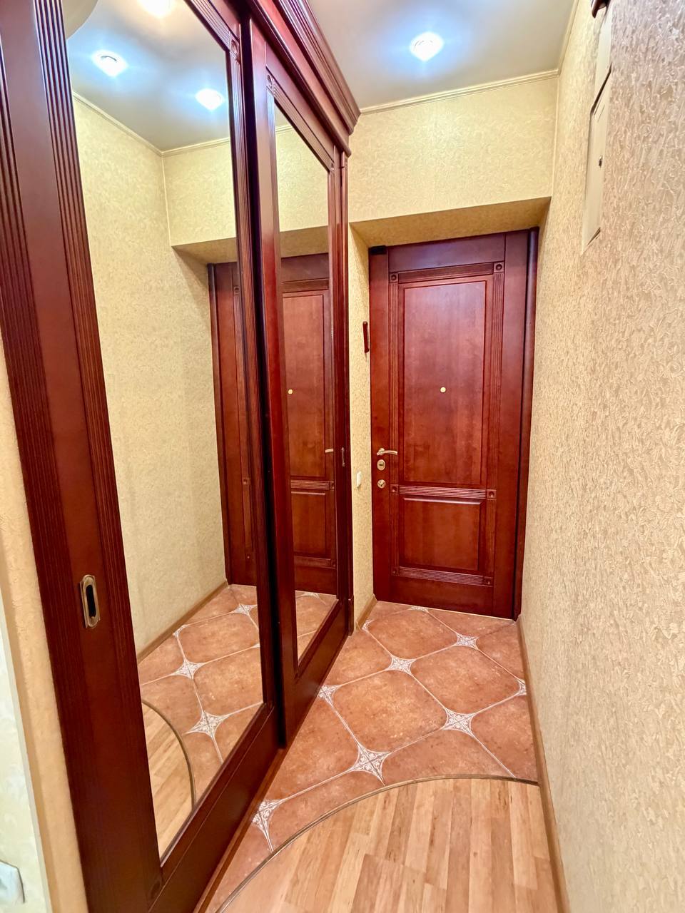 Оренда 2-кімнатної квартири 57 м², Святослава Хороброго вул.