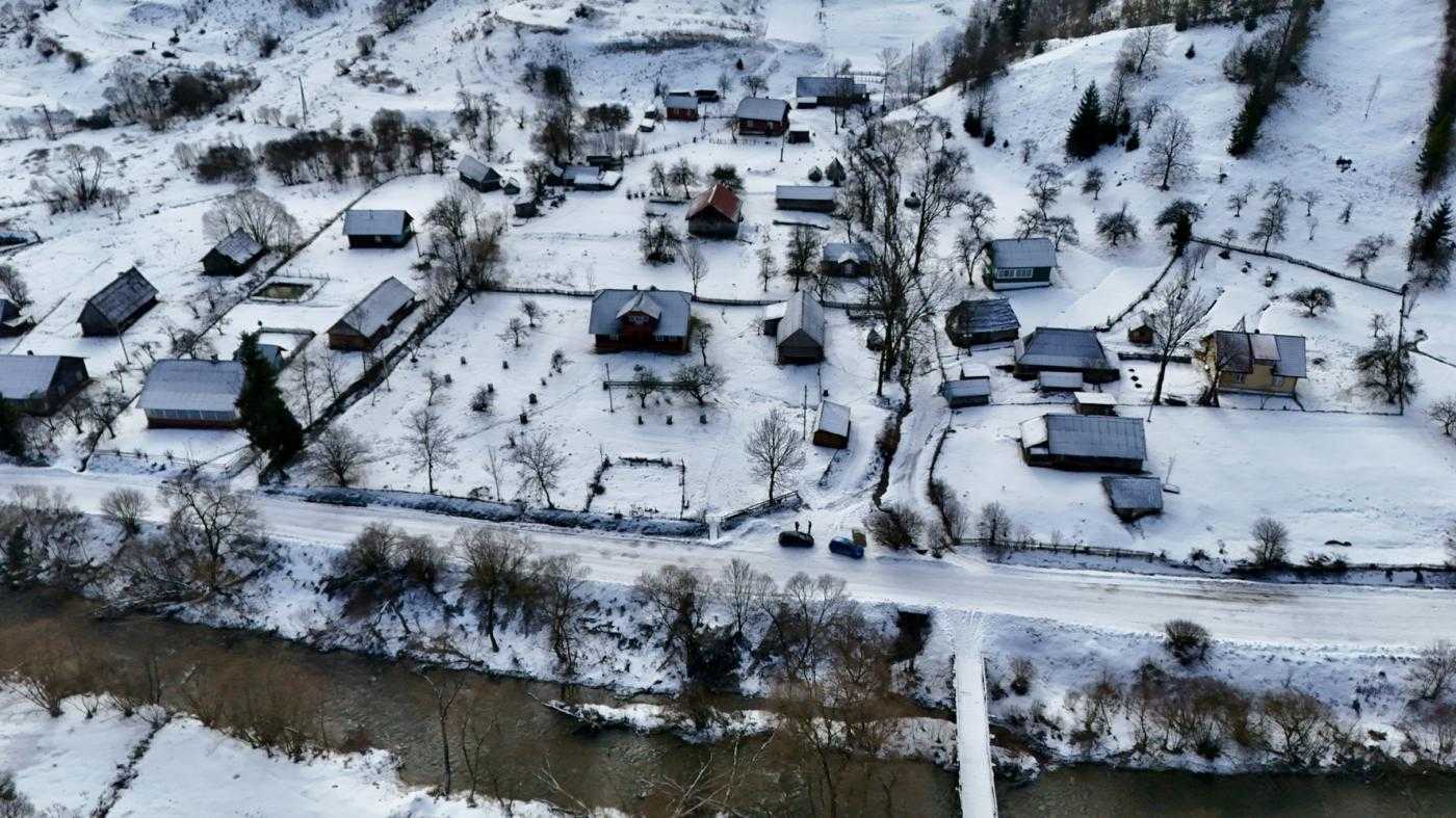 Продажа участка под индивидуальное жилое строительство 16 соток, Лазівська