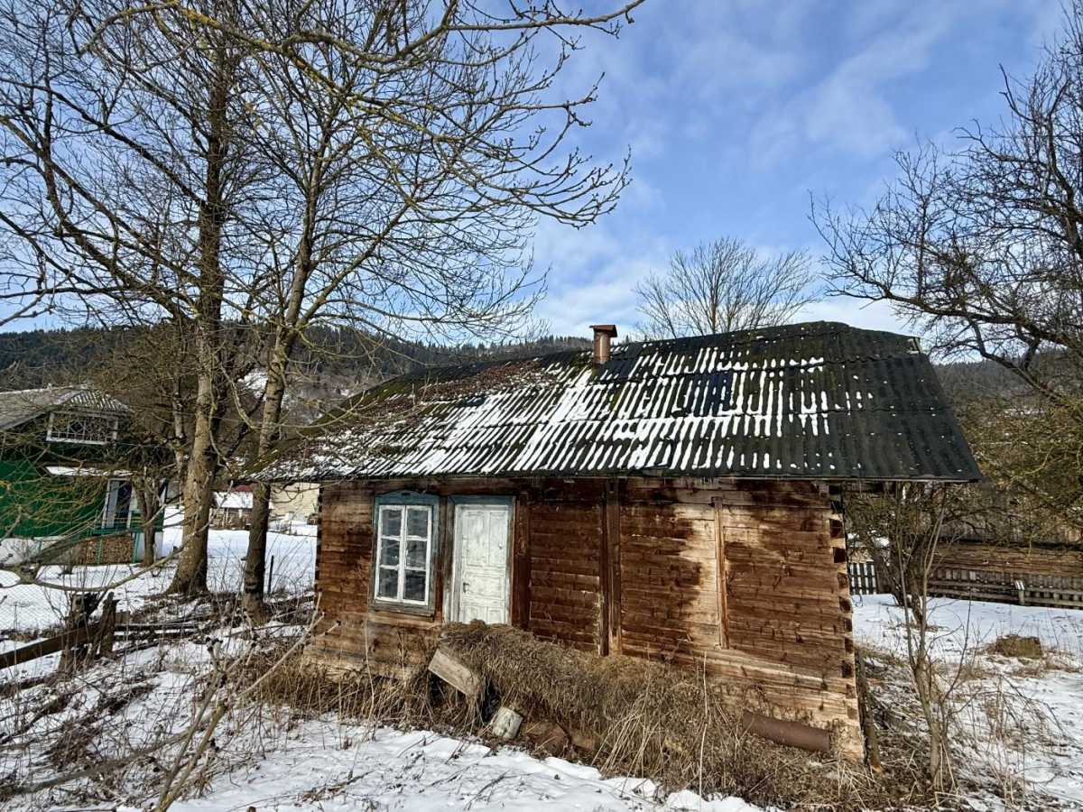 Продажа участка под индивидуальное жилое строительство 16 соток, Лазівська