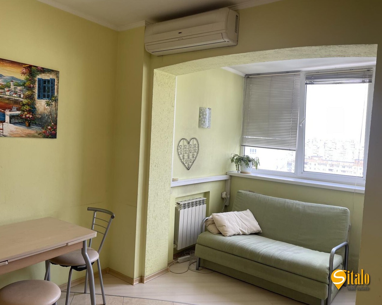 Продаж 1-кімнатної квартири 45 м², Драгоманова вул., 12А