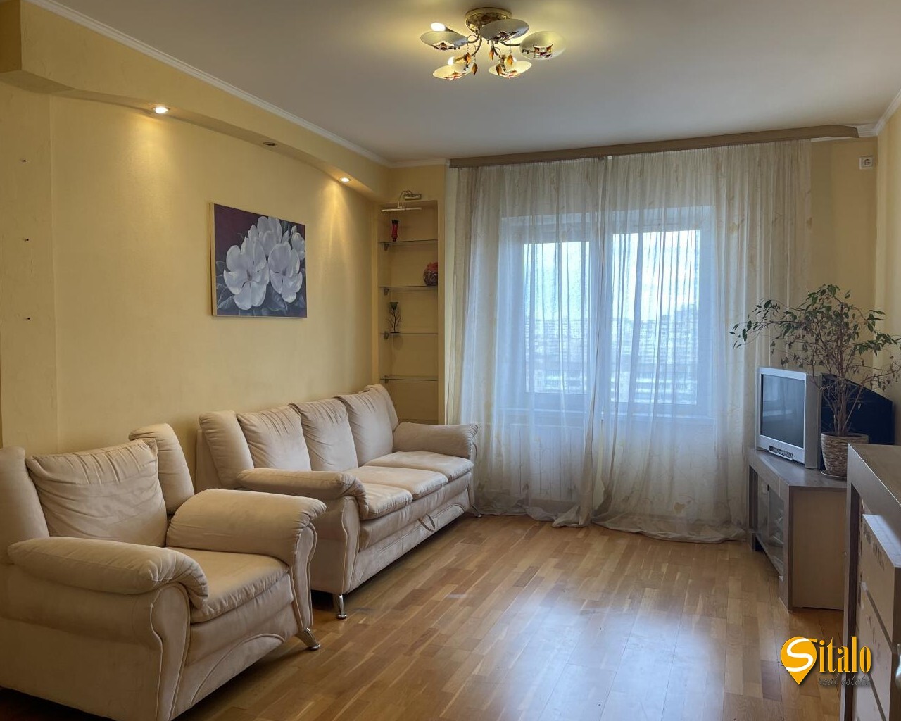 Продаж 1-кімнатної квартири 45 м², Драгоманова вул., 12А