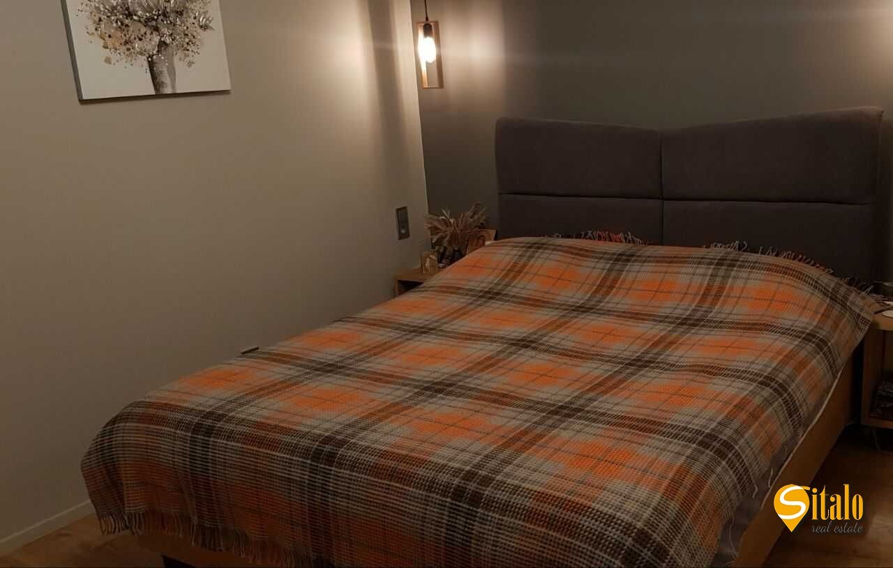 Продаж 1-кімнатної квартири 41 м², Дніпровська наб., 16д