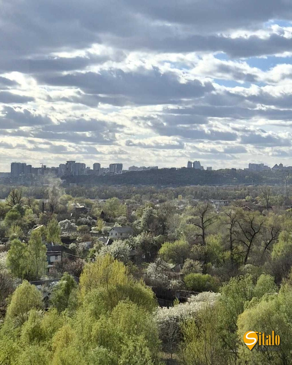 Продаж 1-кімнатної квартири 41 м², Дніпровська наб., 16д