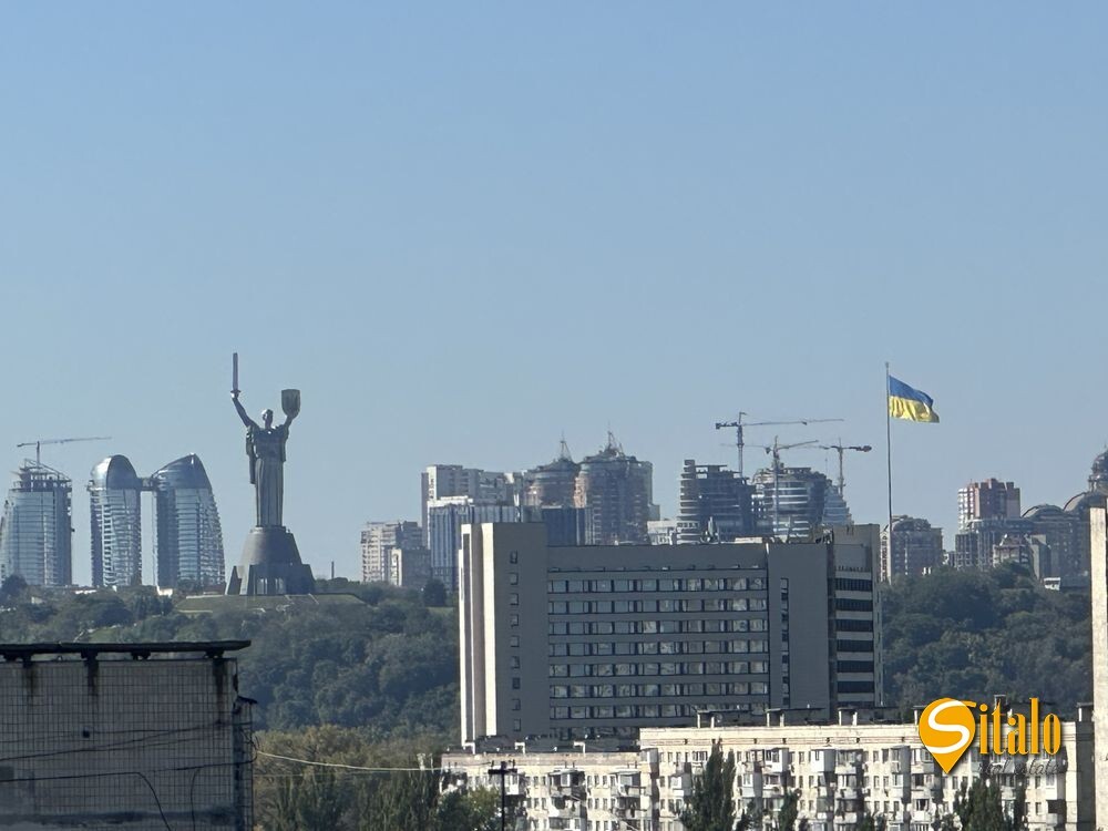 Продаж 1-кімнатної квартири 35 м², Березняківська вул., 2
