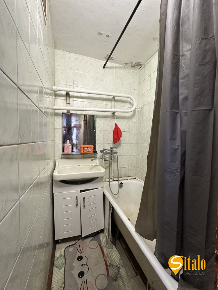 Продаж 1-кімнатної квартири 35 м², Березняківська вул., 2