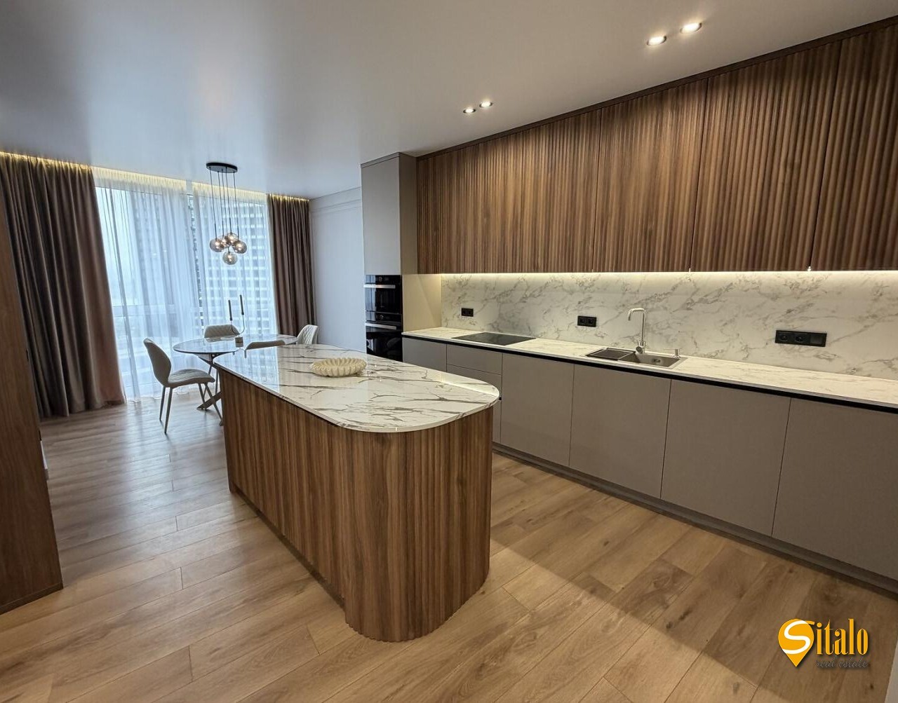 Продаж 2-кімнатної квартири 78.8 м², Причальна вул.