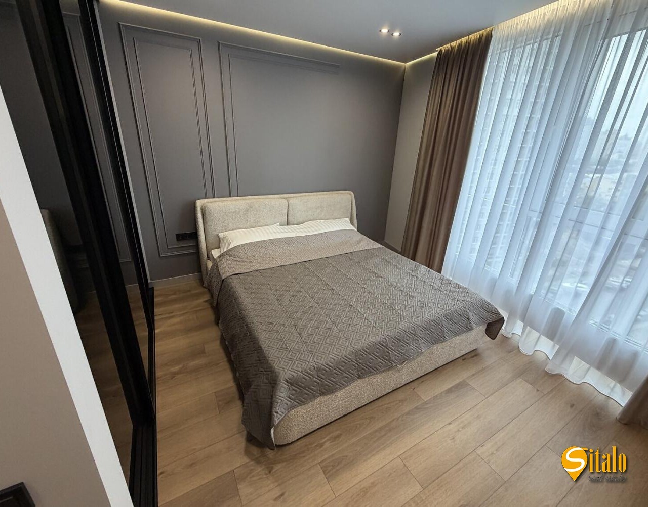 Продаж 2-кімнатної квартири 78.8 м², Причальна вул.