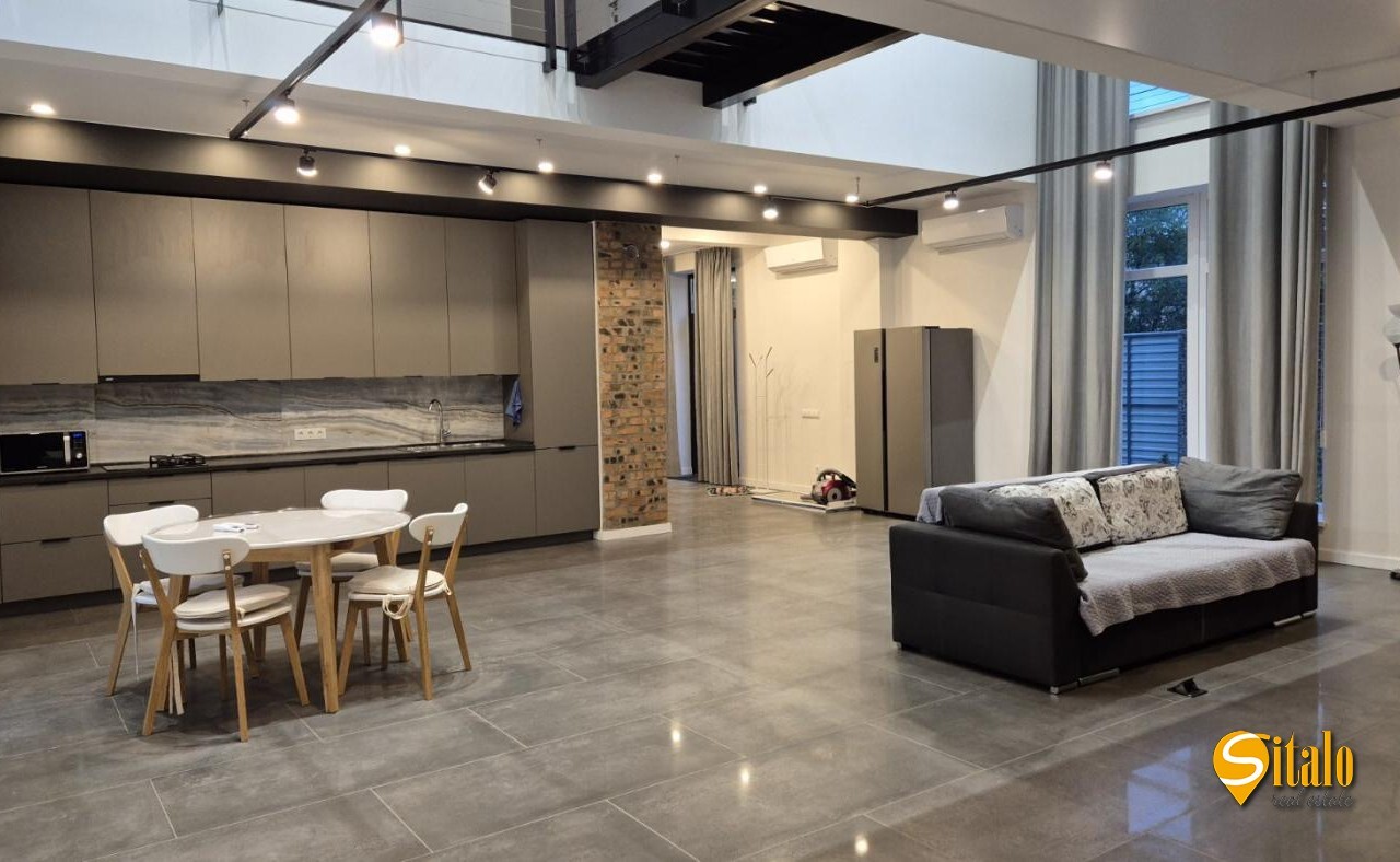 Оренда будинку 180 м², 51-а Садова вул.