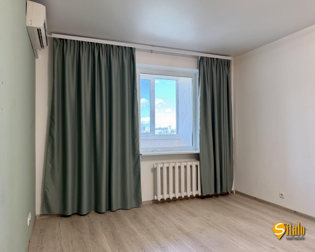 Продаж 3-кімнатної квартири 97.6 м², Олени Пчілки вул., 4
