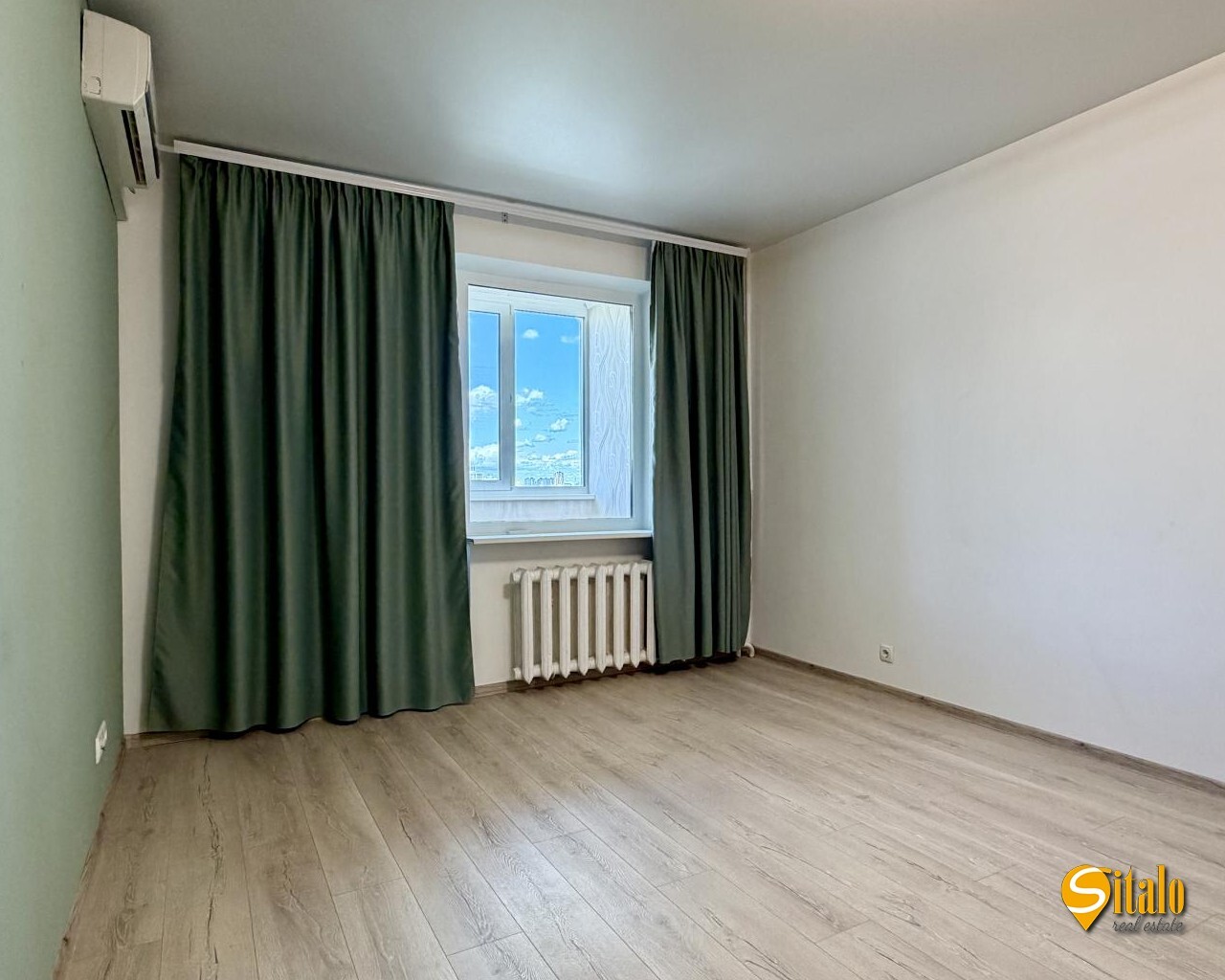 Продаж 3-кімнатної квартири 97.6 м², Олени Пчілки вул., 4