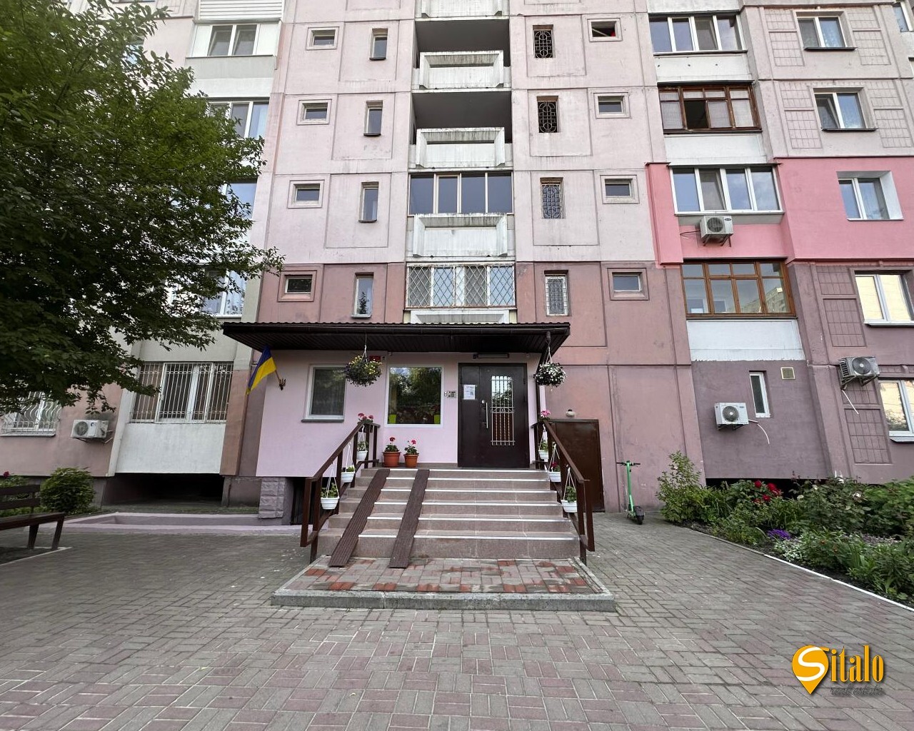 Продаж 3-кімнатної квартири 97.6 м², Олени Пчілки вул., 4