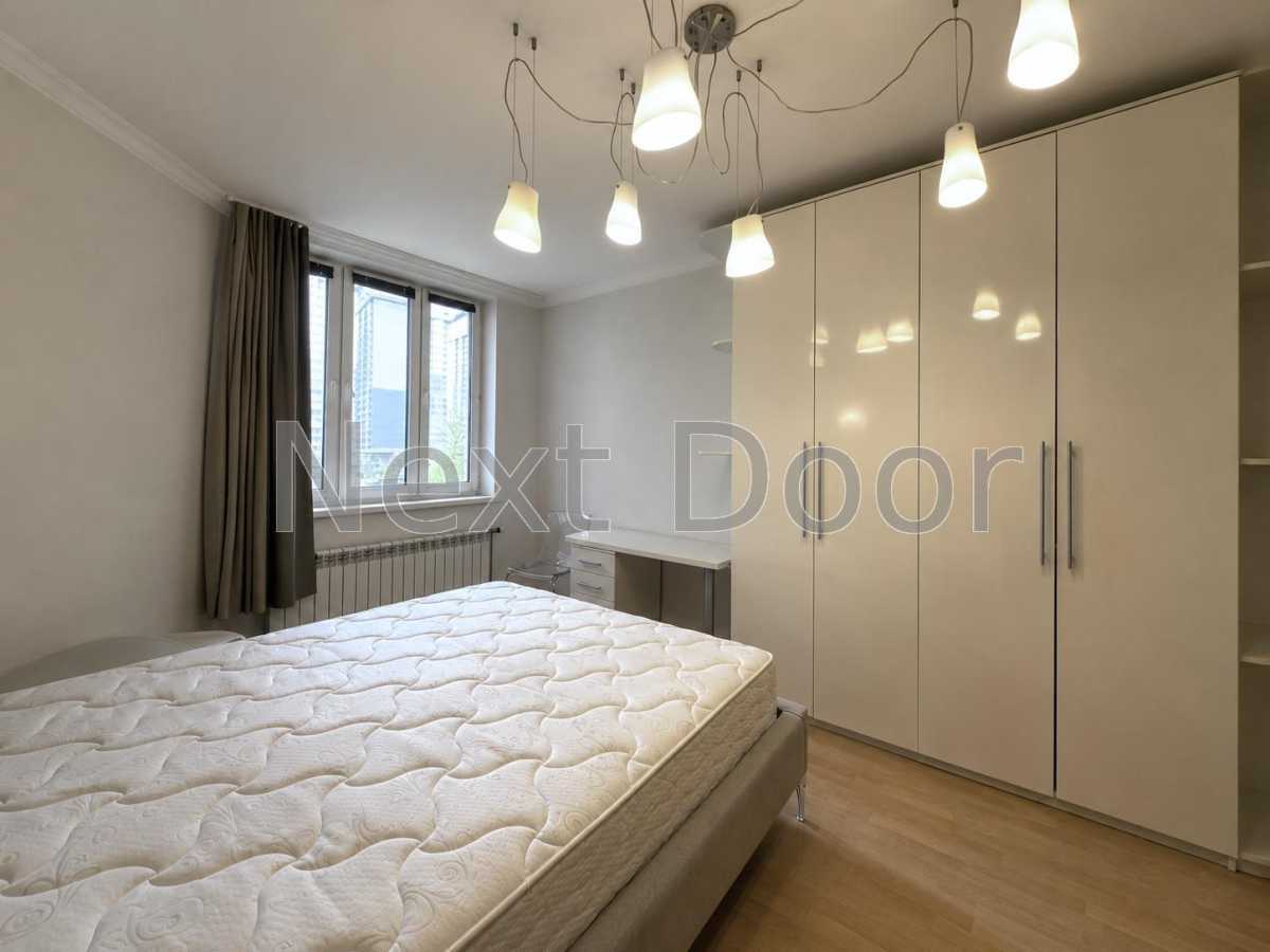 Продаж 3-кімнатної квартири 96 м², Княжий Затон вул., 21