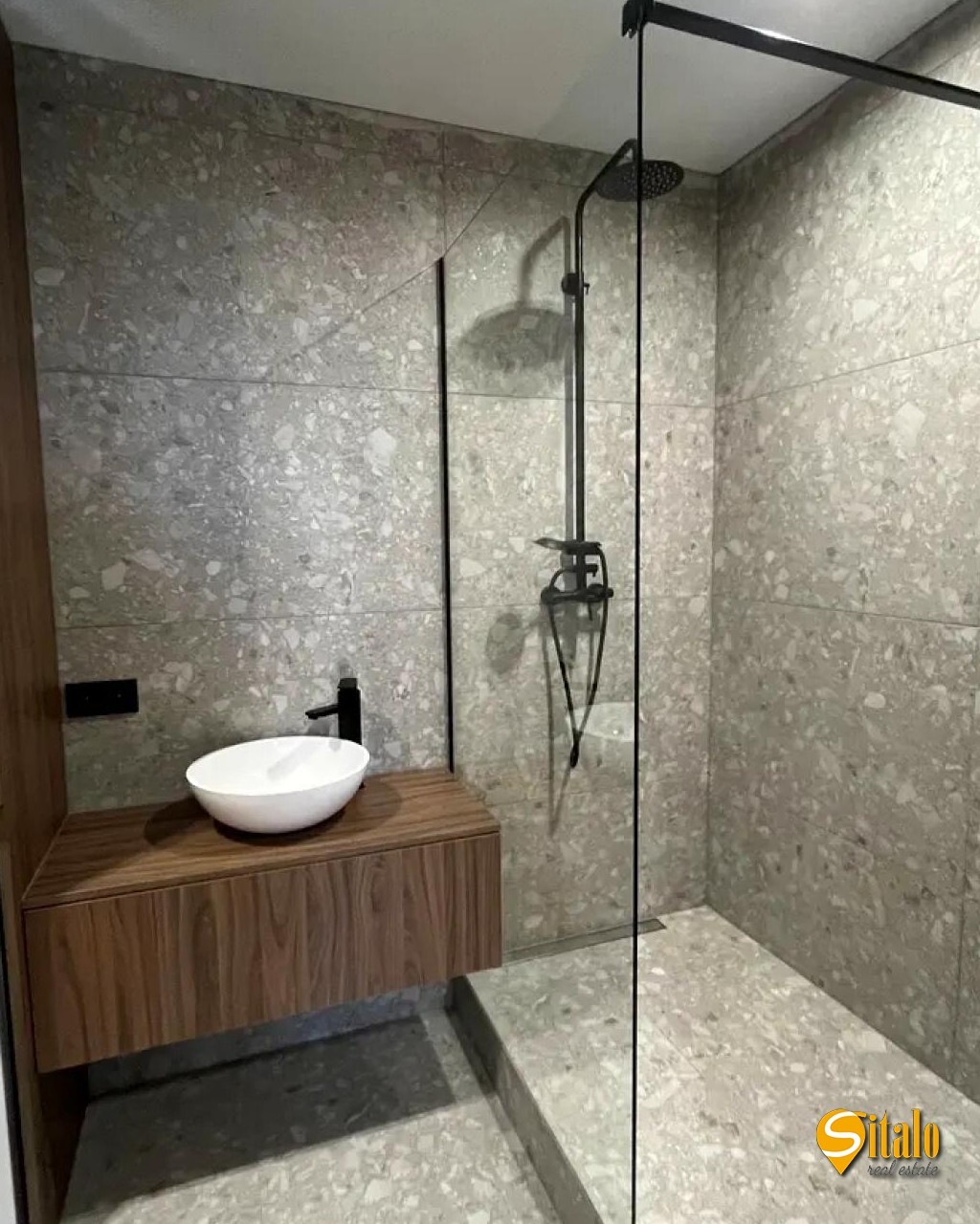 Продажа 1-комнатной квартиры 49 м², Заречная ул., 6