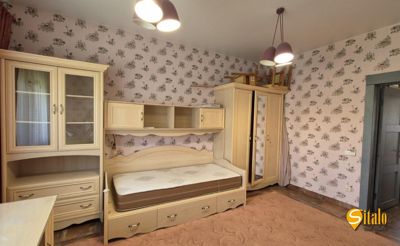 Продажа дома 200 м², 1-я Озерная ул.