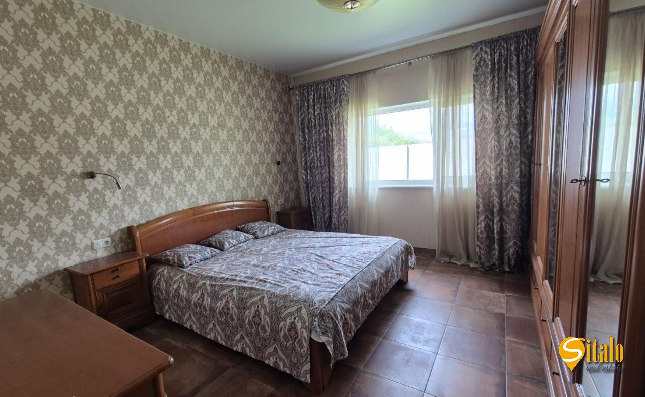 Продажа дома 200 м², 1-я Озерная ул.