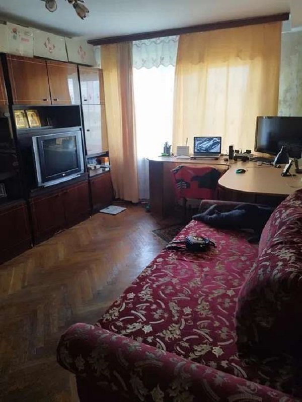 Продаж 2-кімнатної квартири 46 м², Перова бул., 25