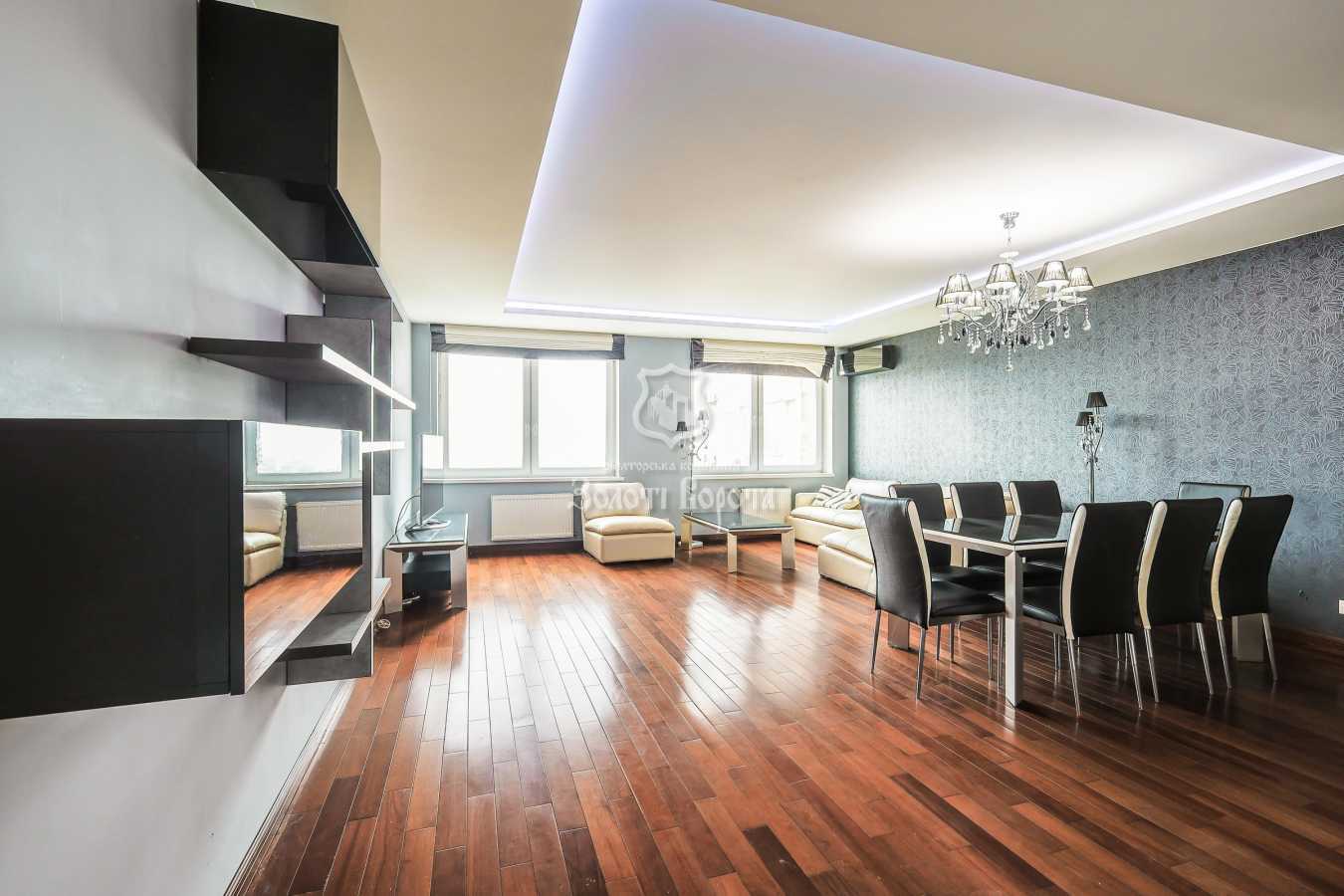 Продажа 4-комнатной квартиры 155 м², Кадетский Гай ул., 6