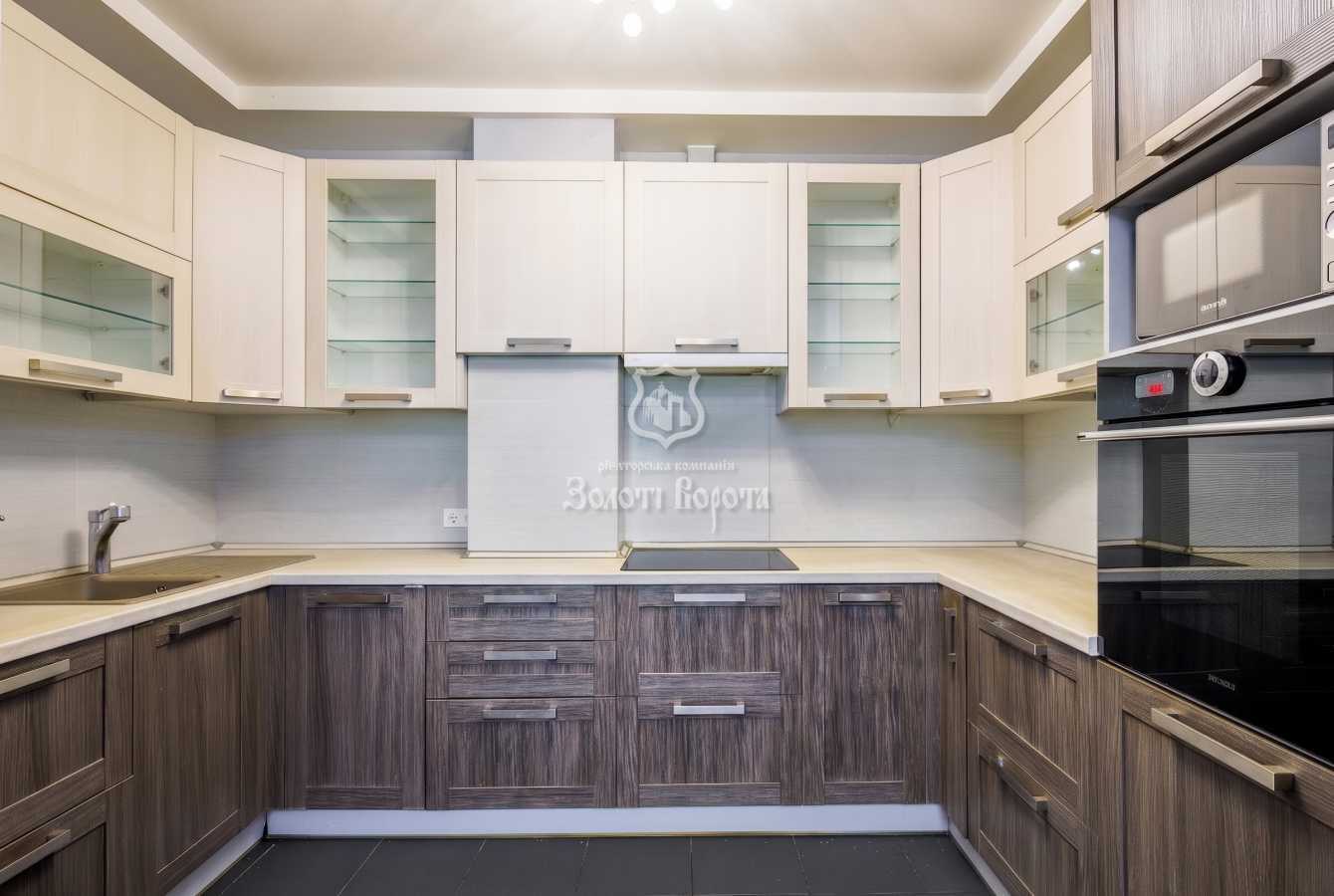 Продажа 4-комнатной квартиры 155 м², Кадетский Гай ул., 6