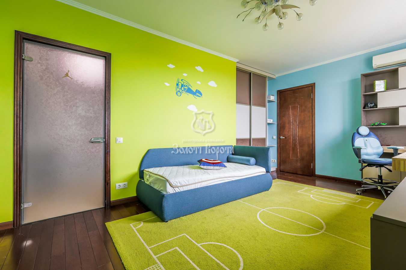 Продажа 4-комнатной квартиры 155 м², Кадетский Гай ул., 6