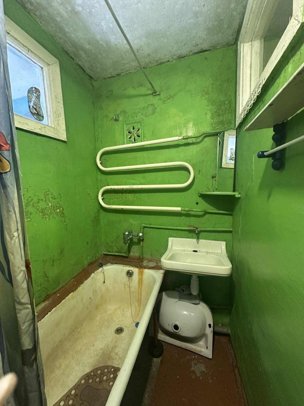 Продажа 3-комнатной квартиры 54 м², Крамского ул.