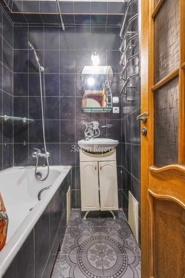 Продажа 2-комнатной квартиры 39.1 м², Верховного Совета бул., 12А