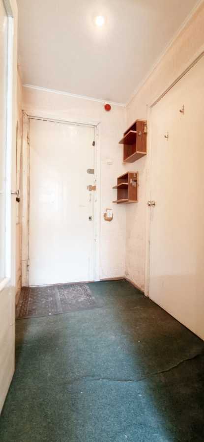 Продажа 1-комнатной квартиры 27.6 м², Гната Юры ул., 1