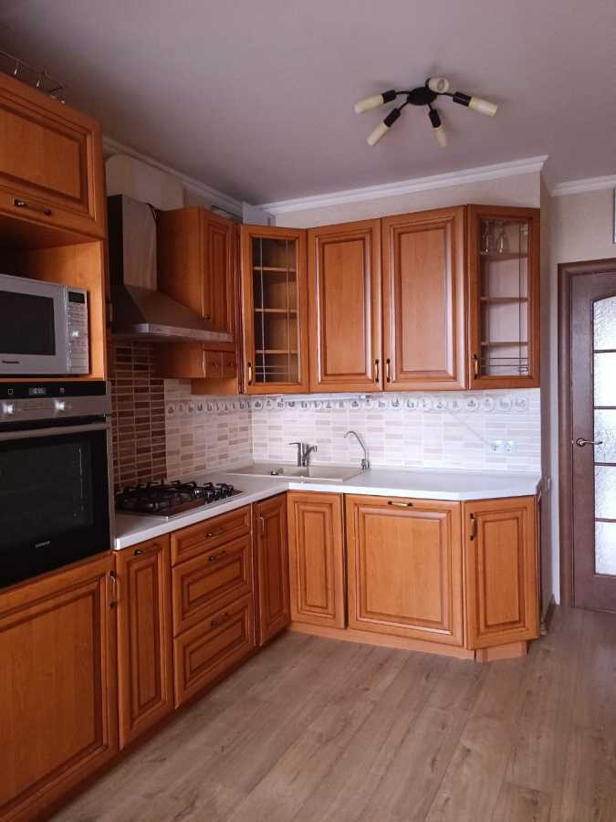 Аренда 2-комнатной квартиры 65 м², Волынская ул., 9