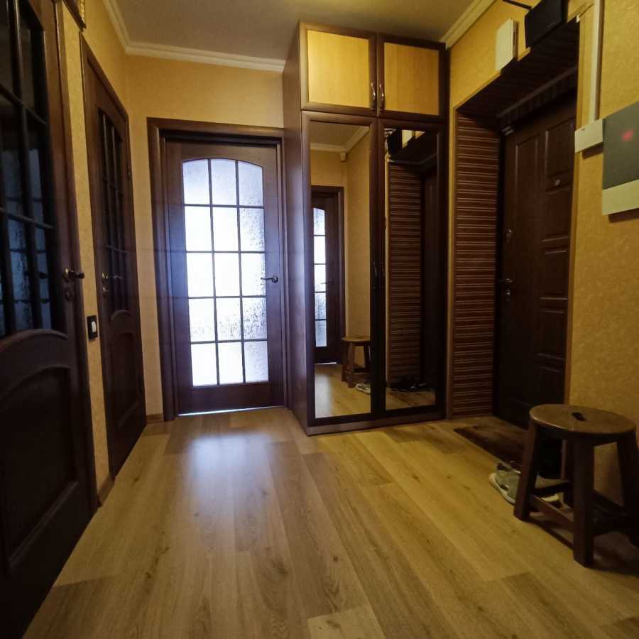 Аренда 2-комнатной квартиры 65 м², Волынская ул., 9