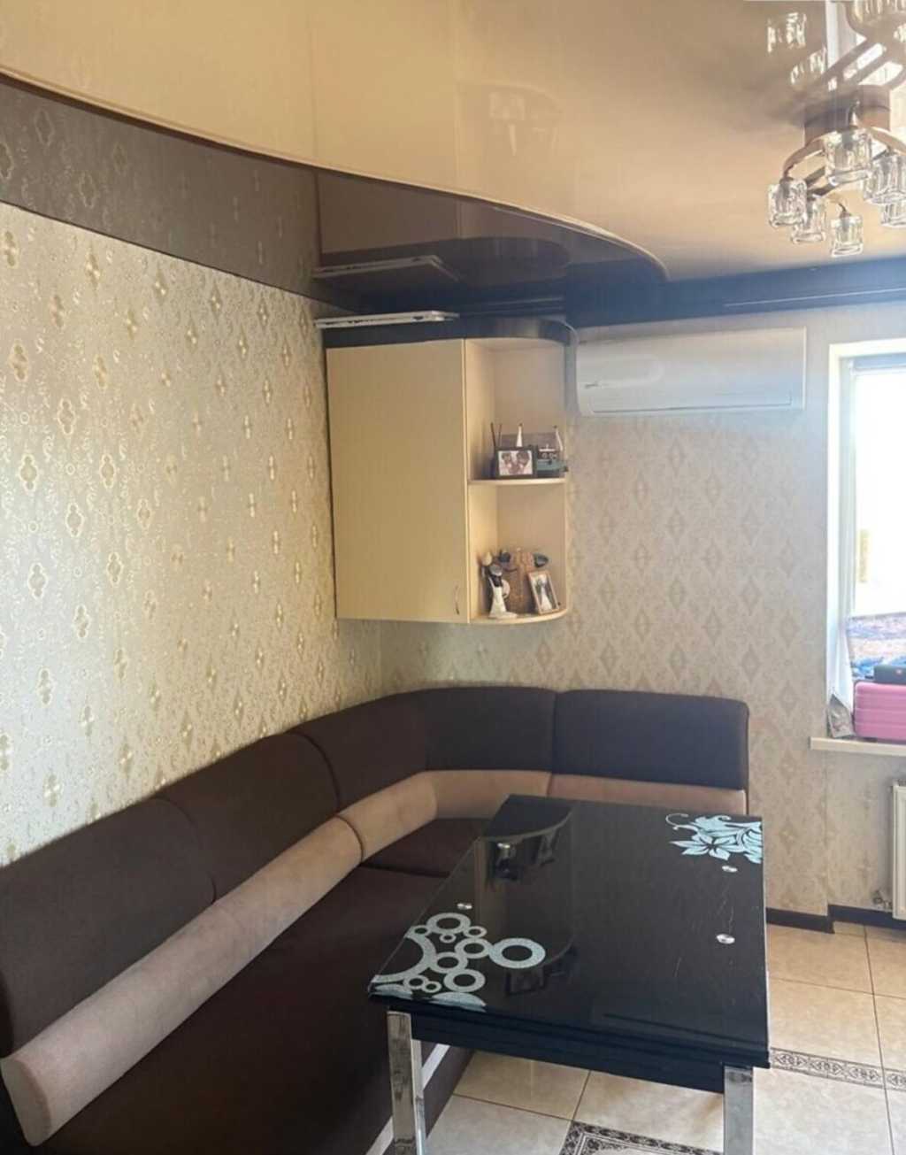 Продажа 2-комнатной квартиры 54 м², Черновола ул.
