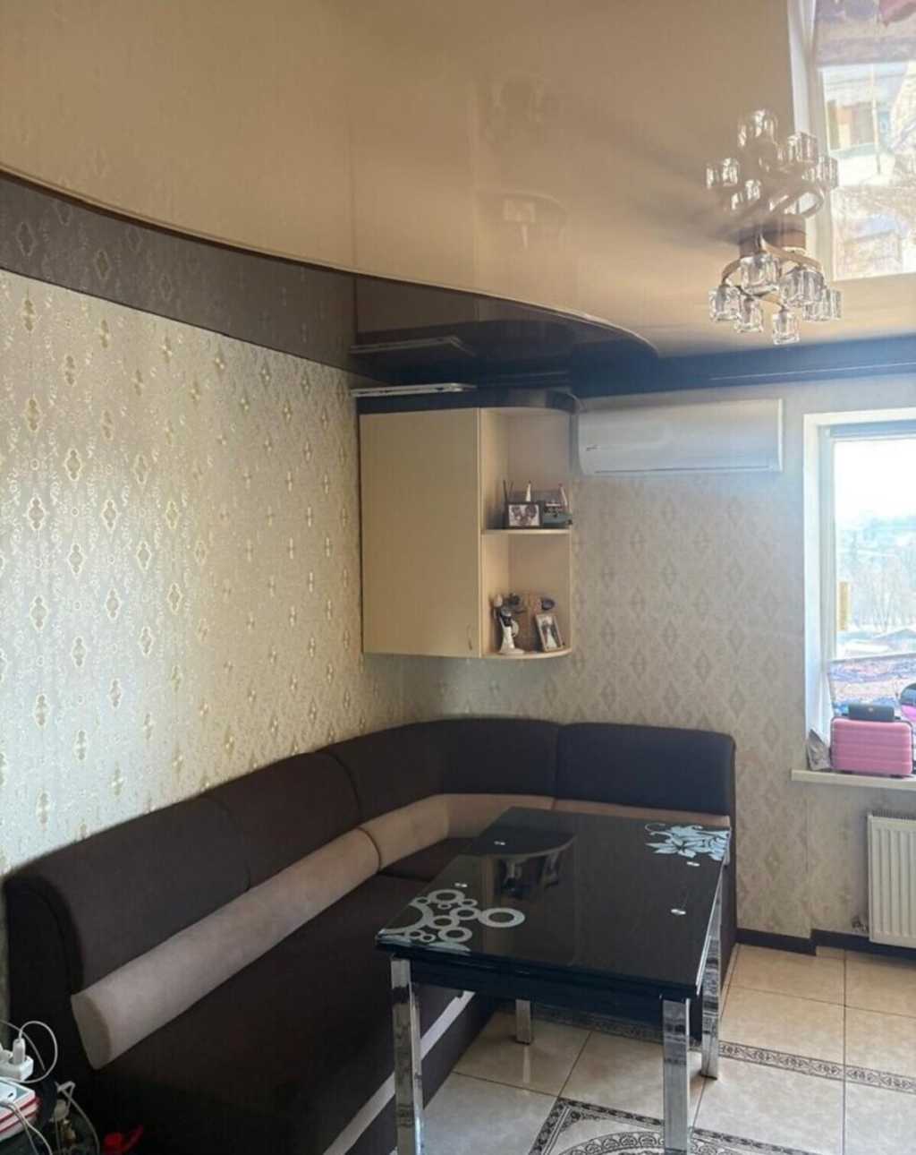 Продажа 2-комнатной квартиры 54 м², Черновола ул.