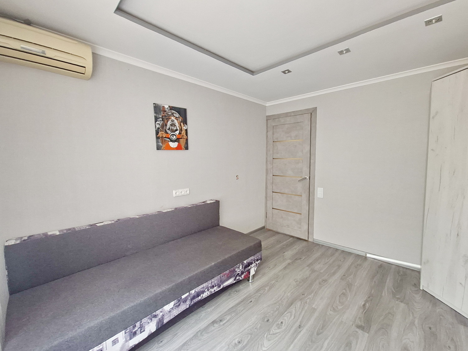 Продажа 3-комнатной квартиры 70 м², Магистральная ул., 80