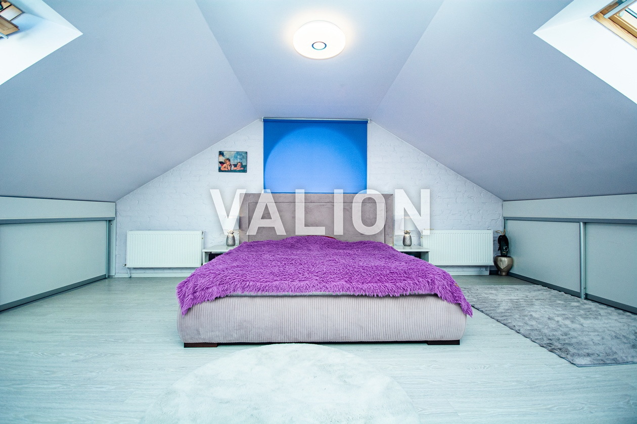 Продажа 3-комнатной квартиры 136 м², Григория Гуляницкого ул., 44/1